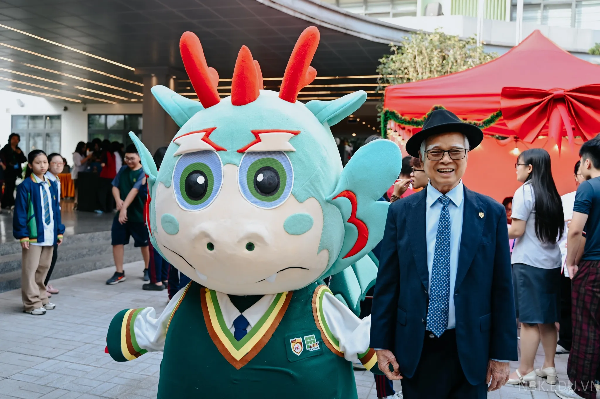 Mascot Rồng Pigon - ảnh chính